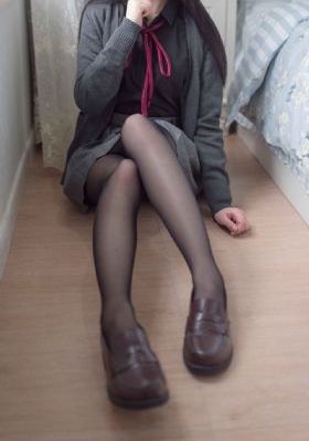 所见清袁枚